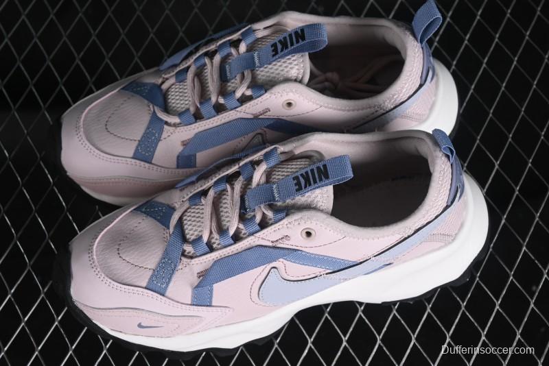 Nike TC 7900 Retro Chunky Dad Shoes with Reflective Swoosh and Cushioned Foam Sole - DD9682-002