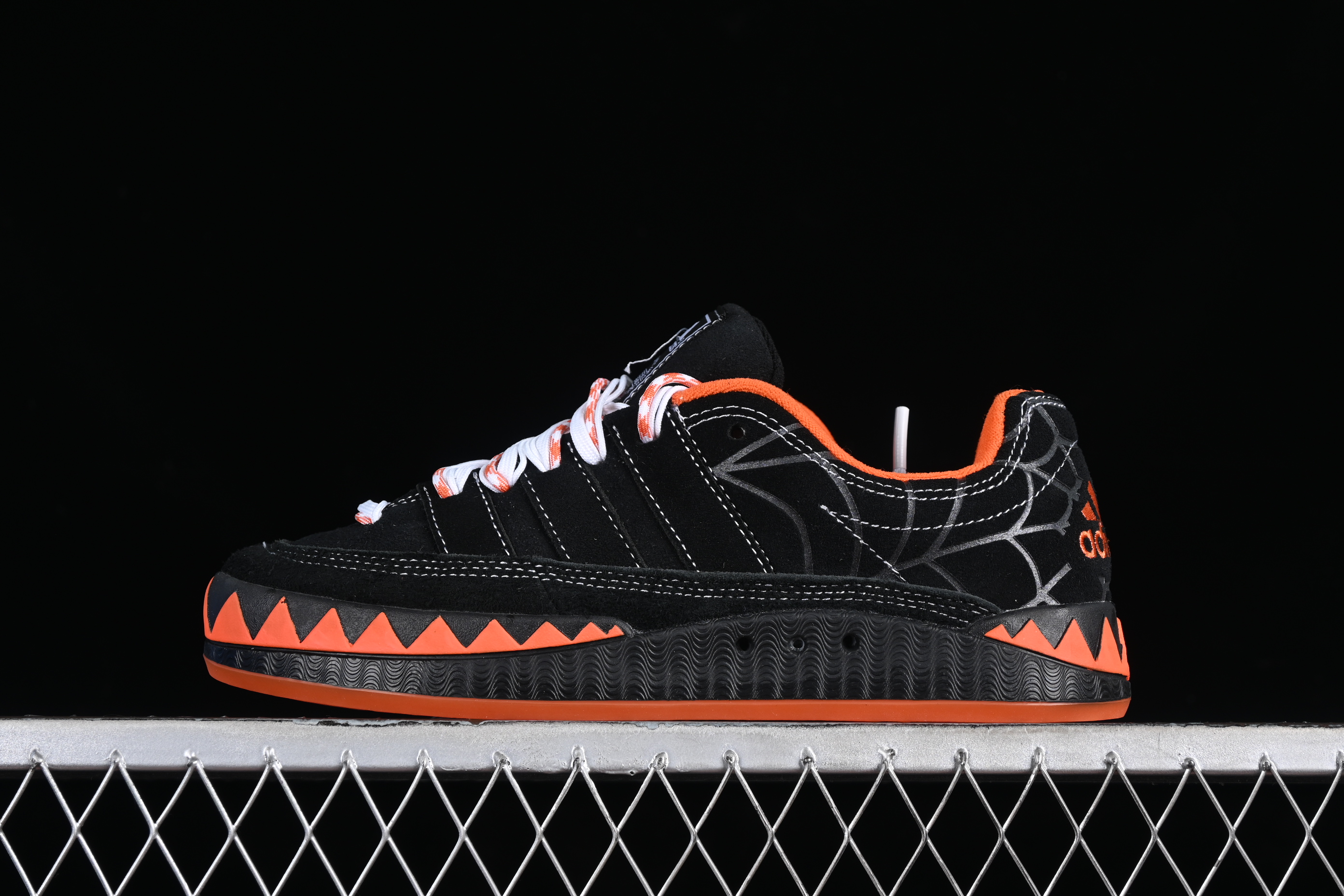 Adidas Human Made x Adimatic IG4024 Shark Bread Casual Shoes - IG4024