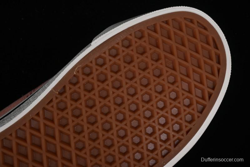 Vans Old Skool Reissue 136 High-End Pink Canvas Vulcanized Shoes with Detachable Lightweight Anti-Fatigue Insole - VN000MT6DWB