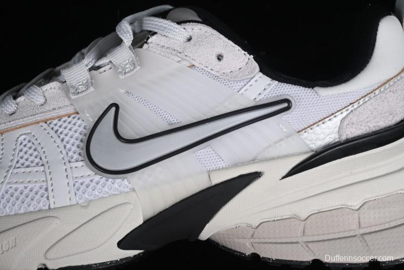 Nike Runtekk V2K Retro Low-Top Running Shoes with Cushlon Midsole and Distressed Effect - FN6703-002