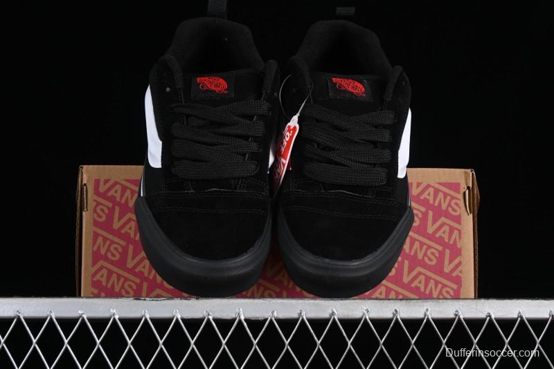 Vans Classics Knu Skool Retro Skate Shoes with Thickened Tongue and Oversized Toe - VN0009QCB9P