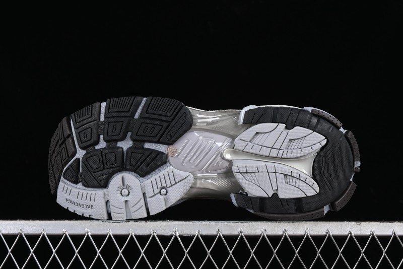 Balenciaga Runner Kith Four Color Retro Casual Sneakers - W3RMU2000