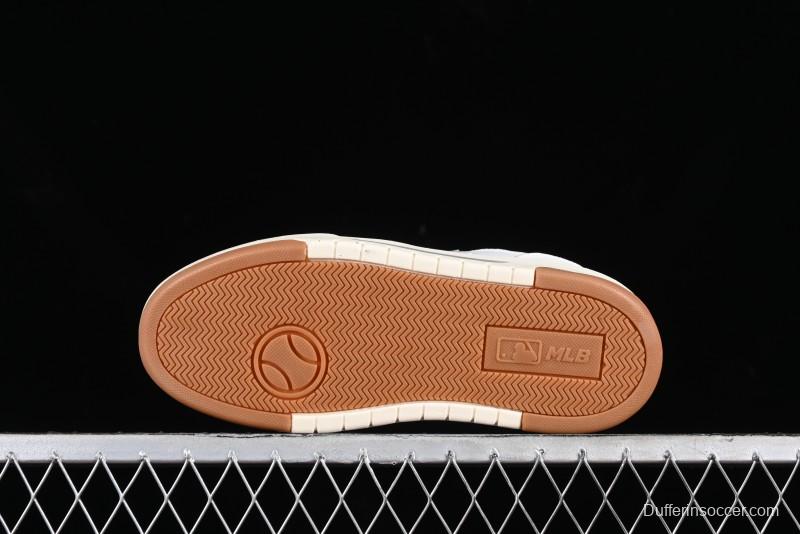 New York Yankees MLB Chunky Runner Basic Lace-Up Lightweight Casual Sneakers - 3ASXCBS4N50IVS