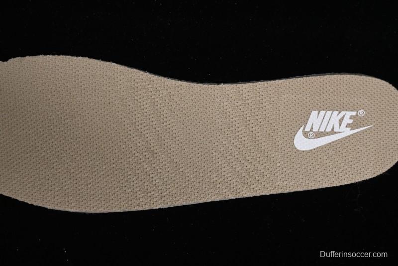 Nike Dunk Low SB Casual Sneakers in Light Grey/Khaki - FJ4188-001