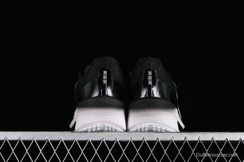 Nike Zoom Fly 6 Running Shoes with Flyknit Material and Carbon Fiber Plate for Superior Elasticity - FN8454-001