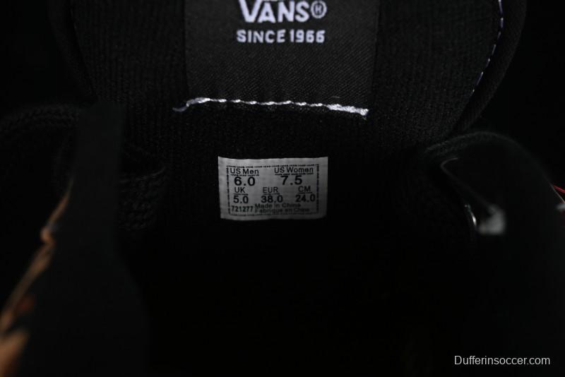 Vans Classics Knu Skool Retro Sneakers with Enlarged Toe and Thickened Trim - VN000CSQW3ZT188