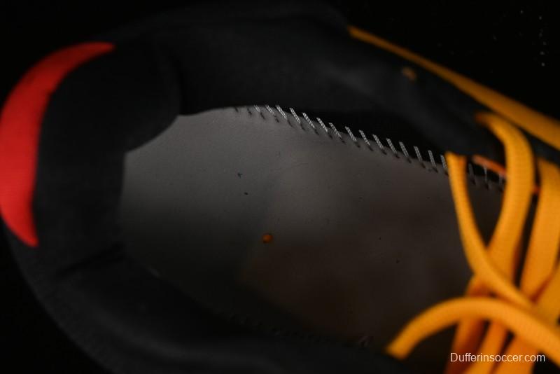 Nike Zoom Kobe 5 Chaos Bruce Lee Professional Basketball Shoes - CD4991-700