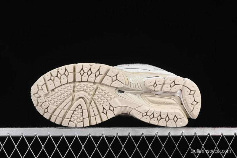 New Balance 1906 Series Retro Dad Style Casual Running Shoes - M1906RWW