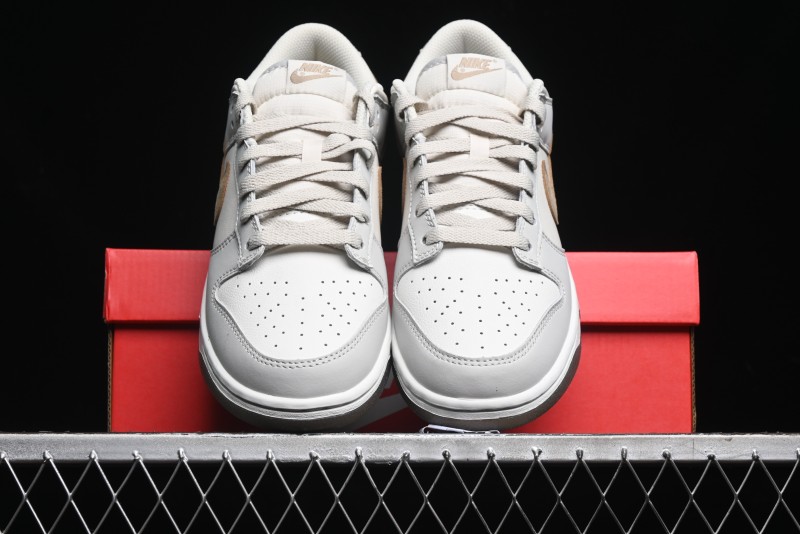 Nike Dunk Low SB Casual Sneakers in Phantom/Khaki - FJ4188-001