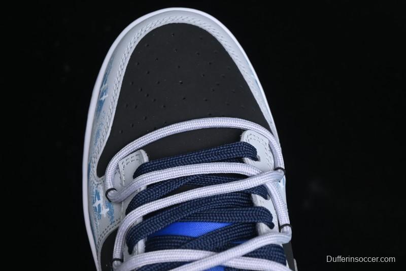 Nike Dunk Low Retro Casual Sneakers with Cosmic Star Eye Design - FQ8826-100