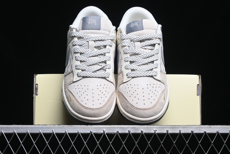 Nike SB Dunk Low Stussy Collaboration - Beige Grey Gold Embroidery Anniversary High-End Custom Low-Top Casual Skate Shoes - XS1086-001