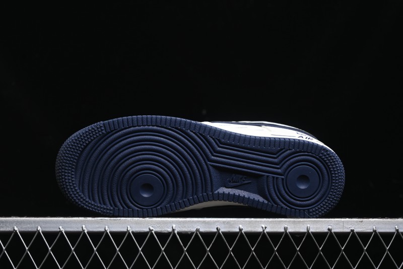 Nike Air Force 1 '07 Low Supreme Collaboration - Light Blue Shadow Swoosh Casual Sneakers - XZ6188-989