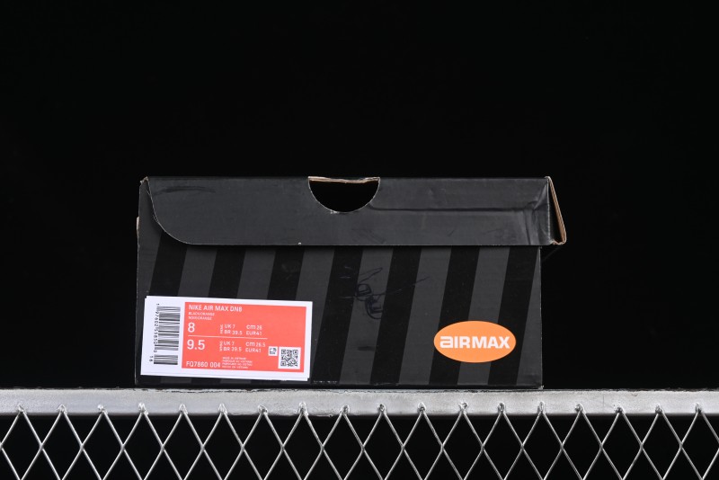 Nike Air Max Dn8 Running Shoes with Dynamic Air Cushion Technology - FQ7860-004