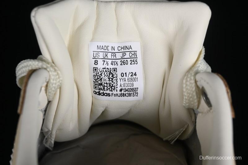 Adidas Originals Superstar Casual Sneakers with Shell Toe Design - IE3039