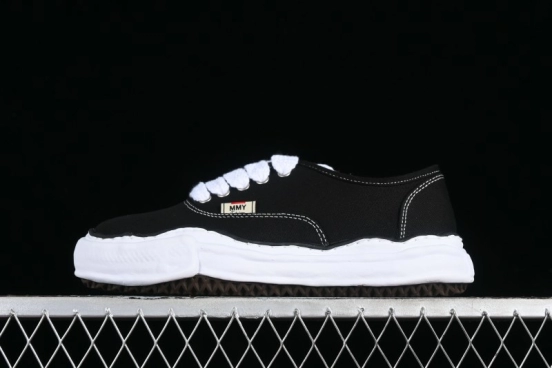 Wayne Original Sole Leather Low Sneaker with Deconstructed Ice Cream Sole - W.E5