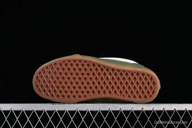 Vans Classics Knu Skool Retro Sneakers with Enlarged Toe and Thickened Sole - VN000CS0DWL