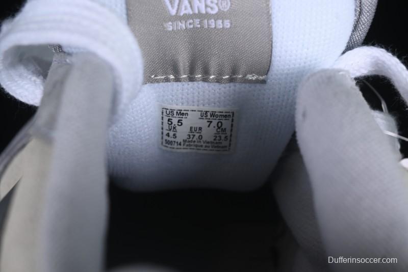 Vans Knu Skool Low-Top Retro Chunky Sneakers - VN000D22BH7