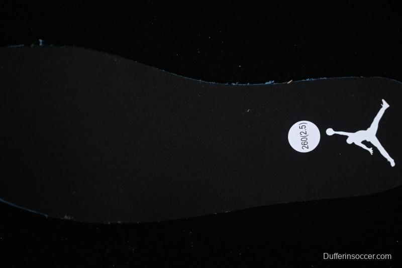 Nike Air Jordan 1 Low Retro Basketball Shoes in Black and White - 553558-043