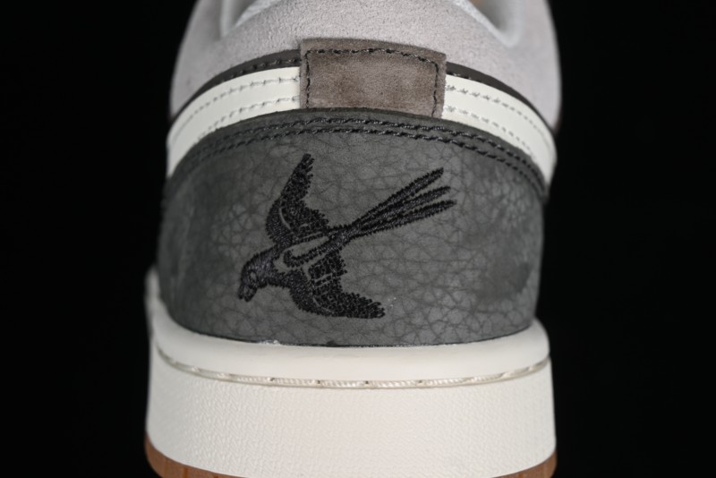 Nike Air Jordan 1 Low "Snkrs Day" Casual Sneakers with Grey Toe Design - FD0399-004
