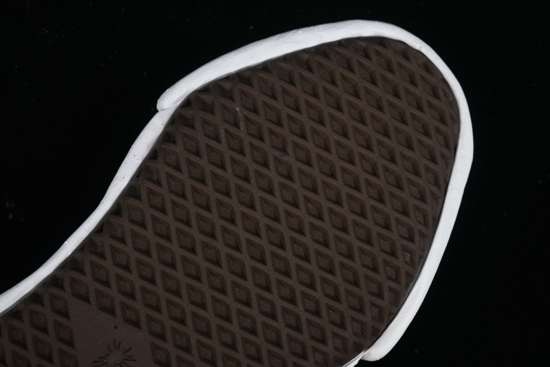 Wayne Original Sole Leather Low Sneaker with Deconstructed Ice Cream Sole - W.E5
