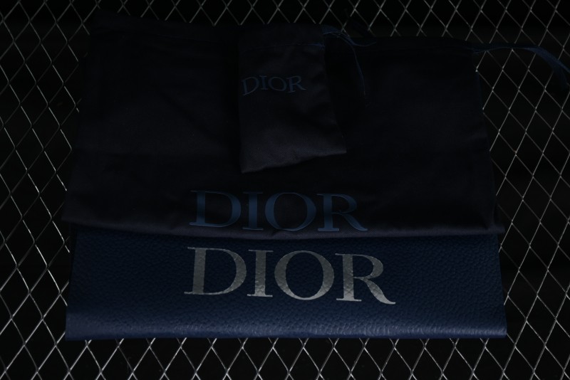 Dior B30 Sneakers with Reflective CD30 Logo - CD鞋
