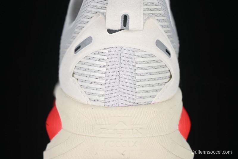 Nike Air Zoom Vomero 18 Lunar Retro Running Shoes with Built-in Zoom Air Cushion - HM6803-001