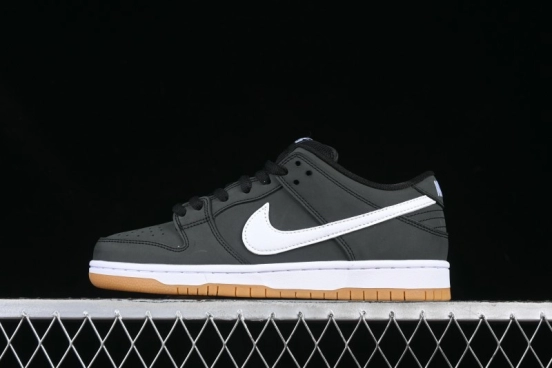 Nike SB Dunk Low Suede Black Skateboarding Shoes - CD2563-006