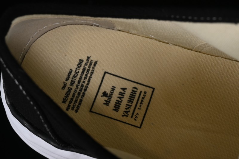 Wayne Original Sole Leather Low Sneaker with Deconstructed Ice Cream Sole - W.E5