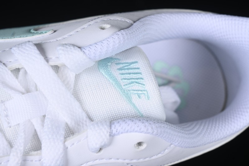 Nike Court Borough Low Retro Casual Sneakers with Breathable Design - DV5456-102