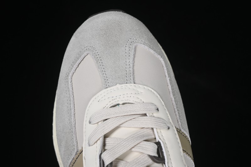 Adidas Retropy E5 Casual Running Shoes with Popcorn Foam Technology - JH7189
