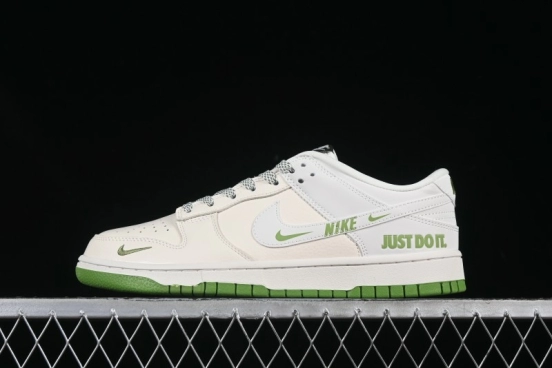 Nike Dunk Low "Just Do It" - Green/White Edition