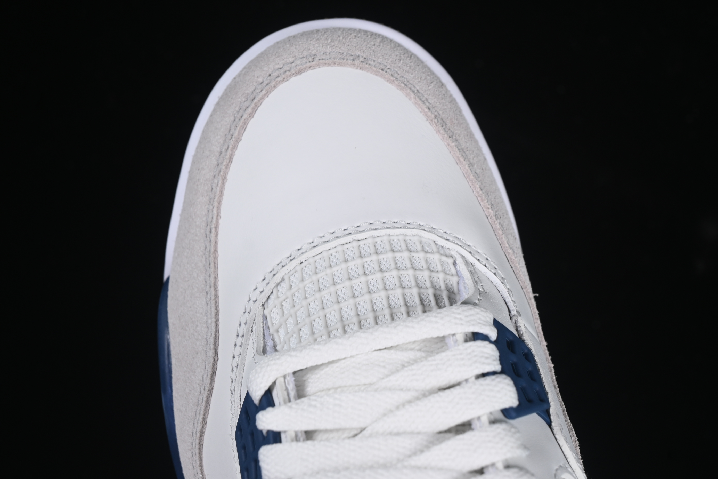Nike Air Jordan 4 Retro SB x Navy Blue White - DR5415-100