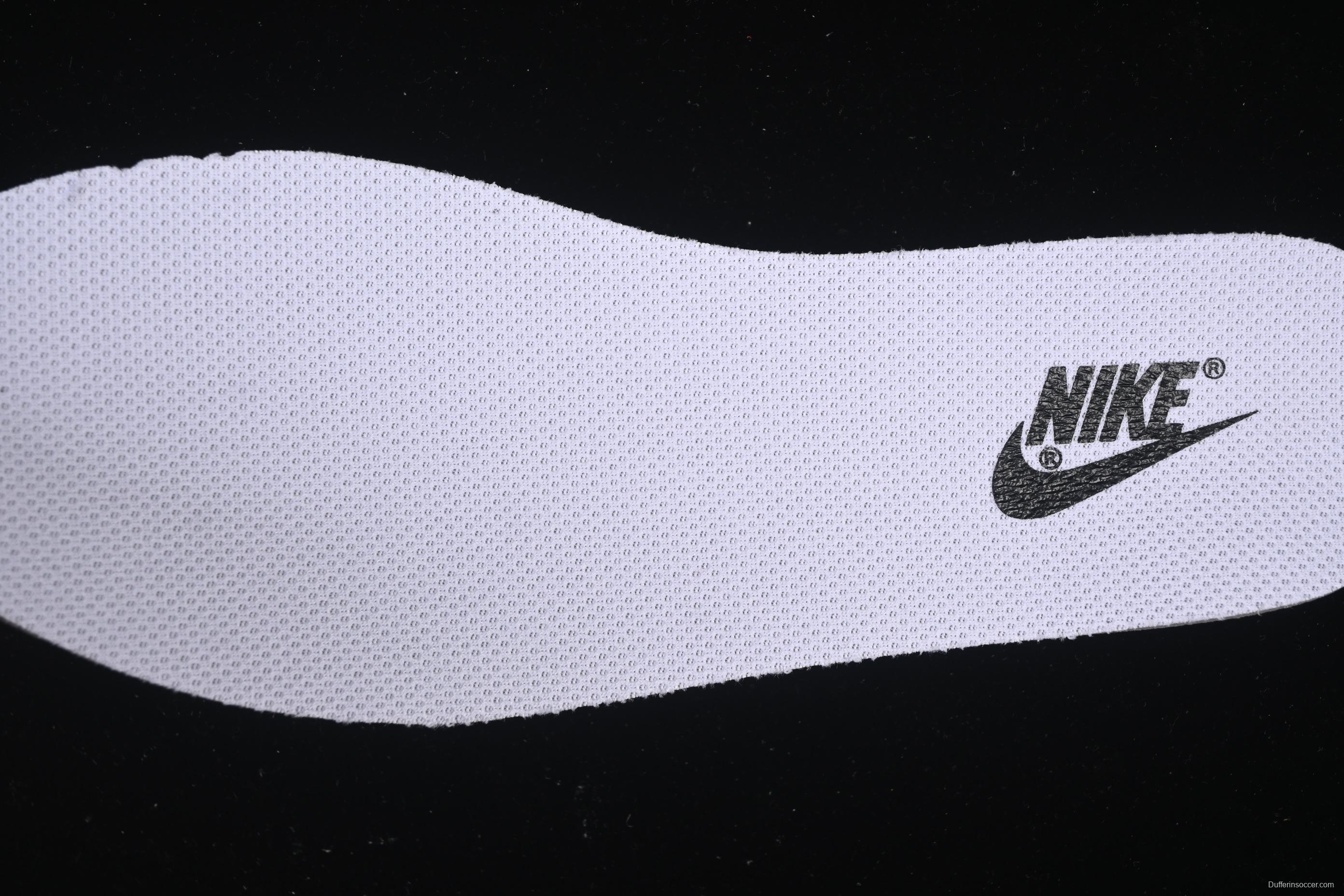 Nike Dunk Low Retro Casual Sneakers with Panda Cheesy Colorway and Splatter Effect - DD1391-100