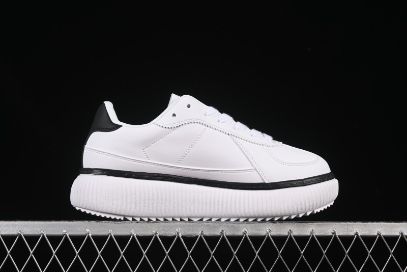 Onitsuka Tiger Delecity Thick Sole Low-Top Lifestyle Sneakers - 1183B873-101