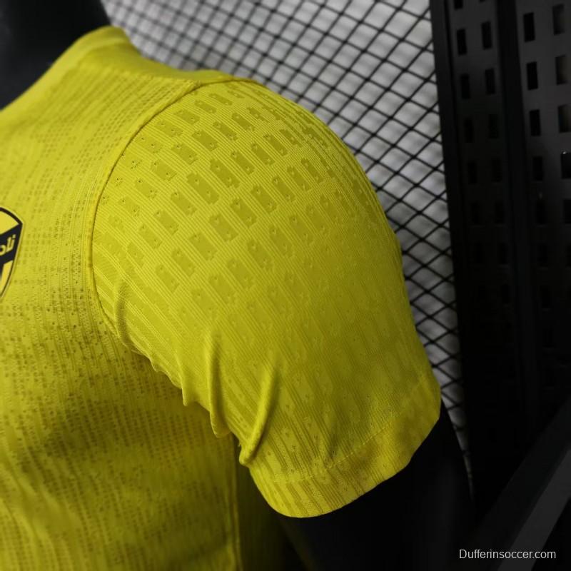 Player Version 25/26 Al-Ittihad Jeddah Yellow with Vertical Stripe Pattern Jersey