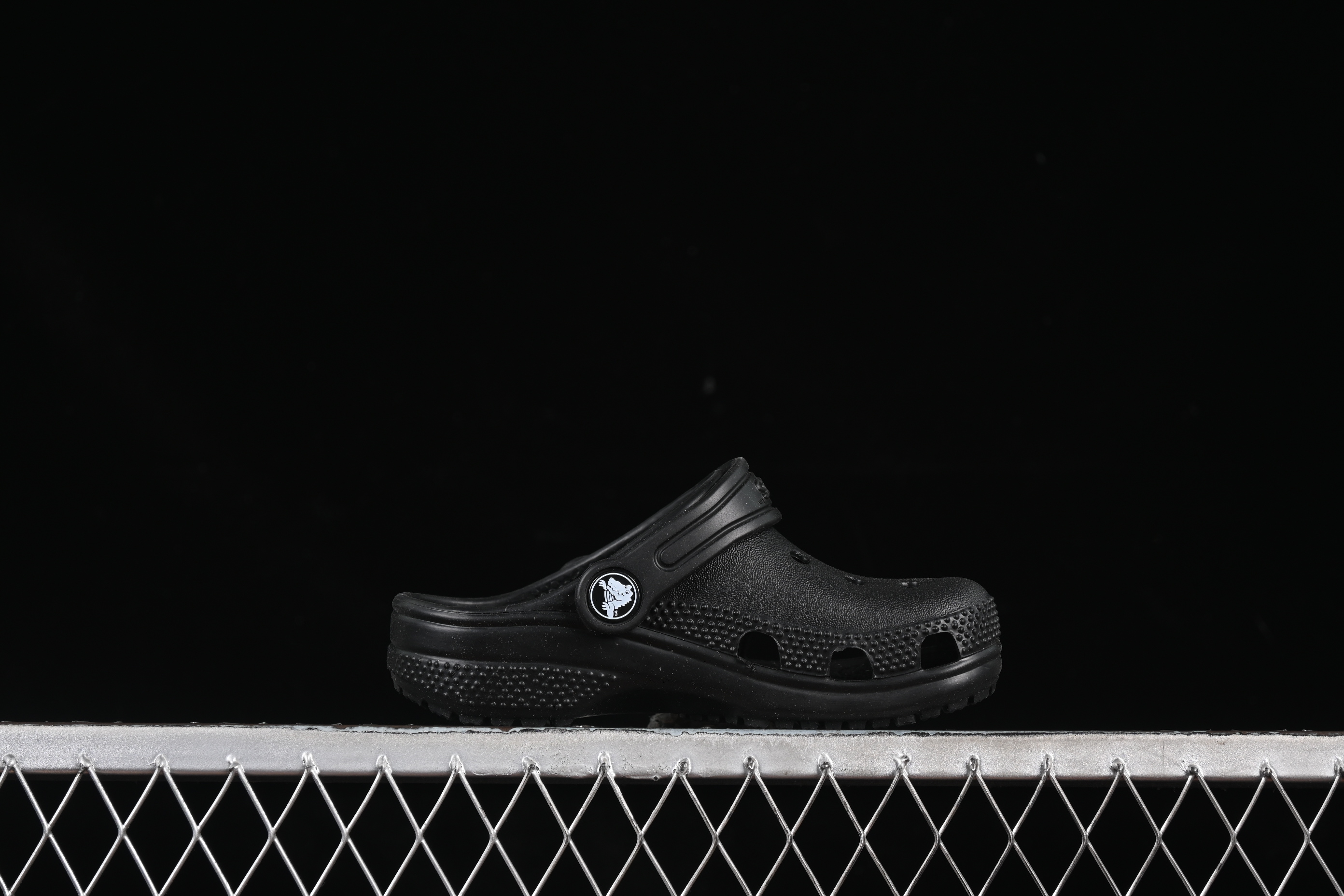 Crocs Classic Clog Kids Lightweight Slip-Resistant Comfortable Water Shoes - Classic Clog