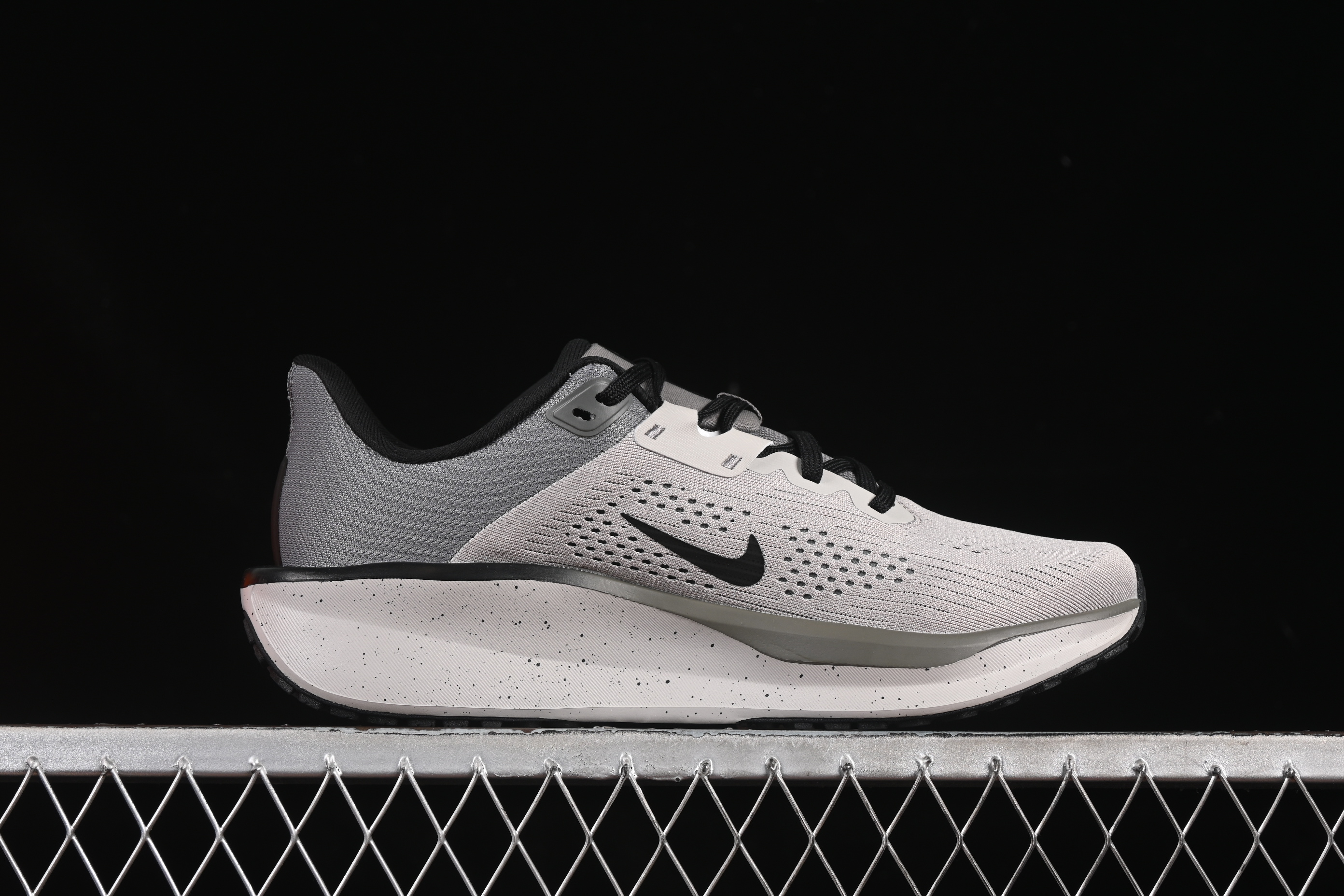 Nike Quest 6 Cushioned Lightweight Running Shoes - IB4002-014