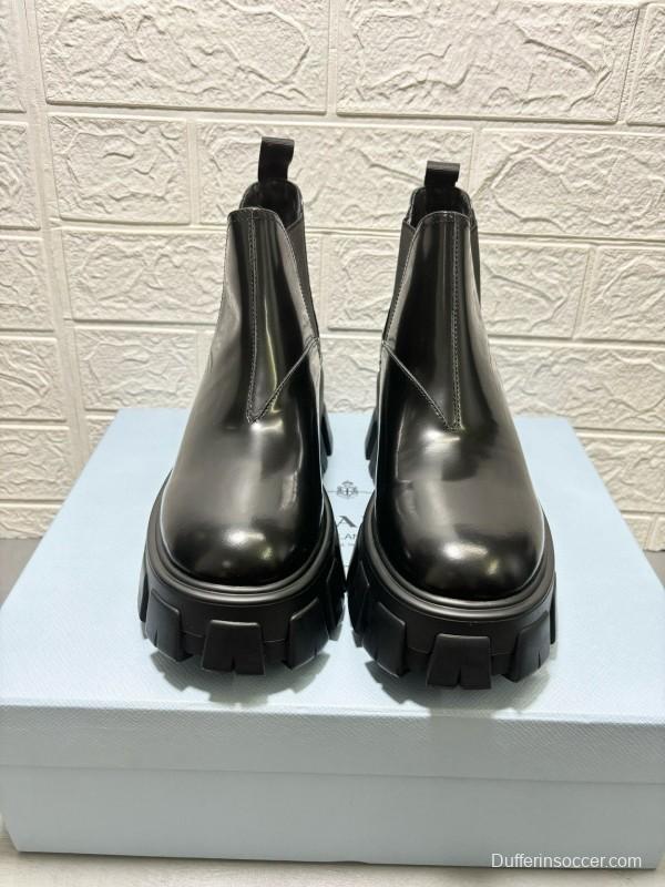 2024 Women Prada Black Leather Chelsea Boots MJ00360