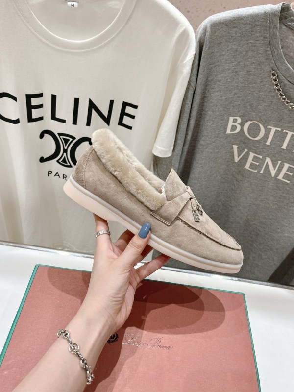 2024 Women LP Beige Suede Loafers Shearling MJ00300