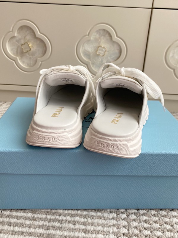 2025 Women Prada White Leather Sneakers LY00290