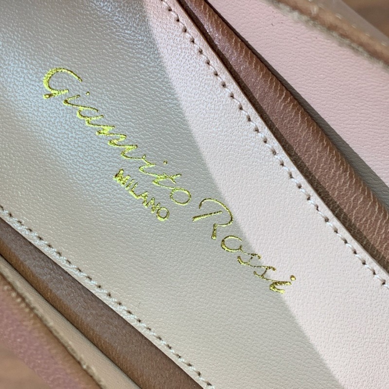 2025 Women Gianvito Rossi Pink Leather Buckle Pumps KFY00300