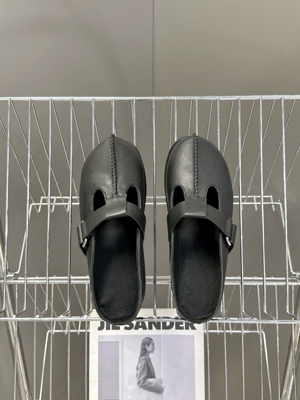 2025 UGG Black Leather Slippers KFY00230