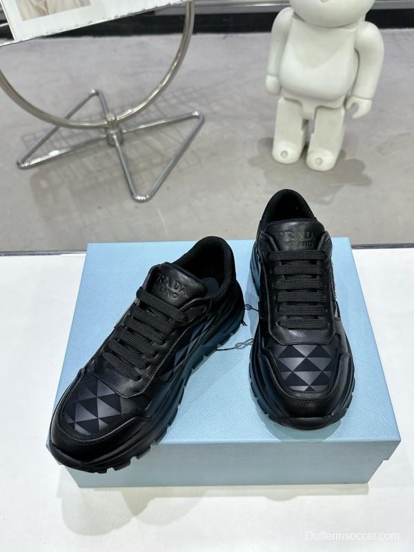 2025 Unisex Prada Black Leather Sneakers KFY00310