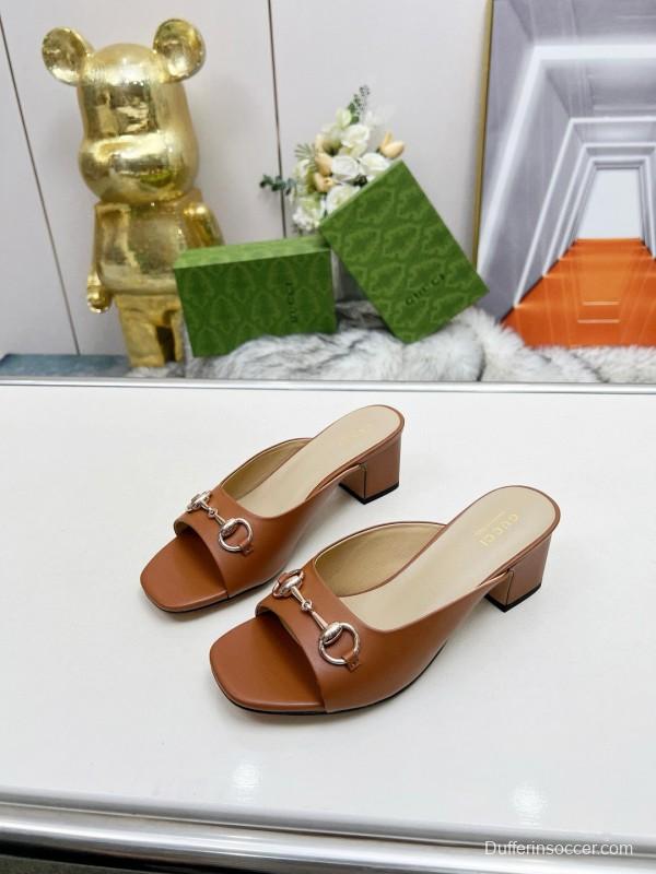 2025 Women Gucci Brown Leather Mules Classic Buckle MJ00180/215