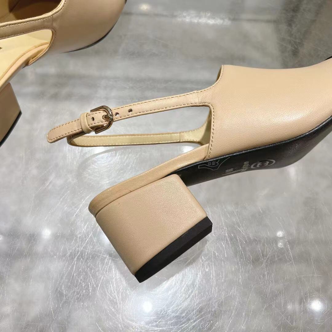 2025 Women Chanel Beige Black Leather Slingback Block Heel LY00300