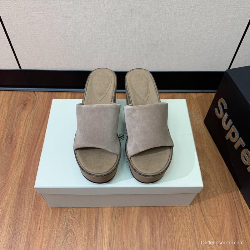 2025 Women BRUNELLO CUCINELLI Beige Suede Platform Slide Sandals Casual Handmade KFY00275 (F)