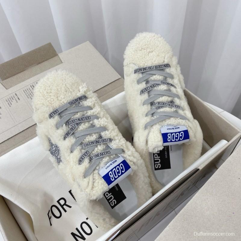 2024 Slippers GGDB White Shearling Star MJ00280