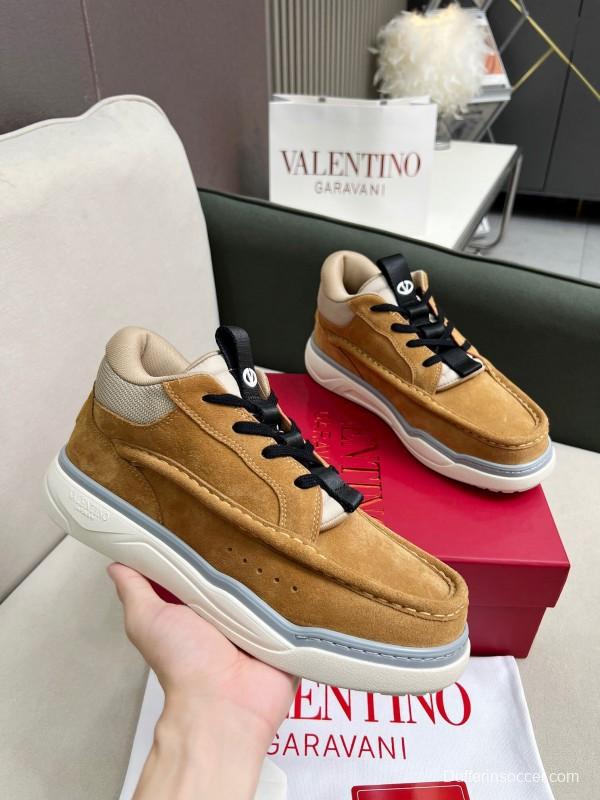 2025 Unisex Valentino Brown Beige Leather Suede Sneakers LY00390