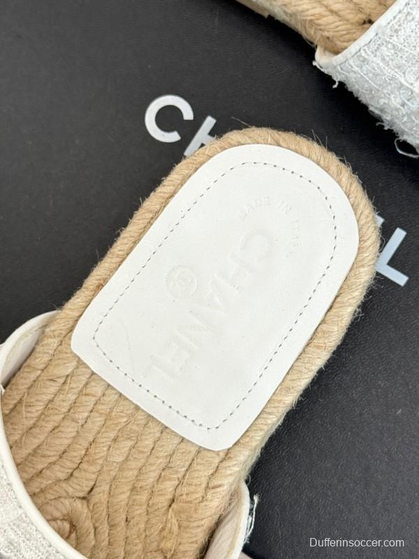 2025/Women Chanel White Lace Espadrille Slide Sandals Handwoven Jute Sole KFY00240(F)