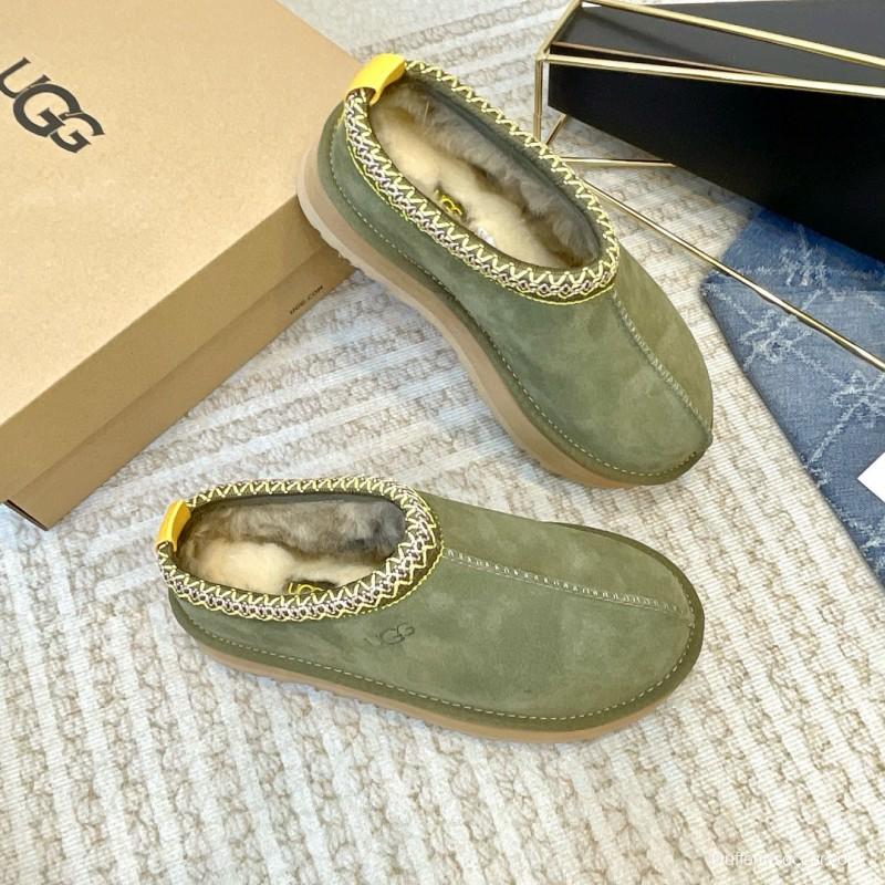 2024 Women UGG Olive Suede Platform Moccasin MJ00230
